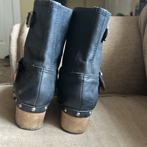 Lucky Brand clog style boots - Picture 4 of 9